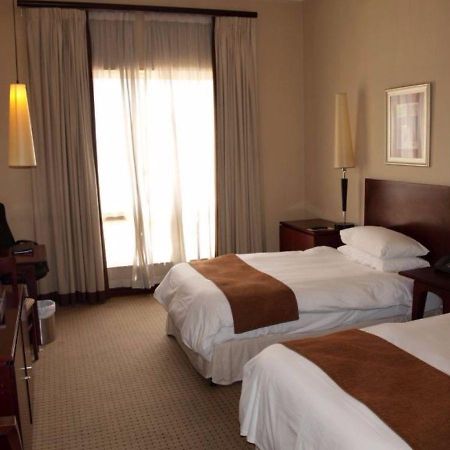 Oakwood Park Hotel Lekki Luaran gambar