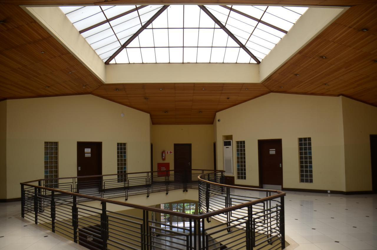Oakwood Park Hotel Lekki Luaran gambar