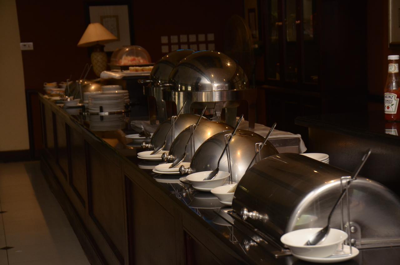 Oakwood Park Hotel Lekki Luaran gambar