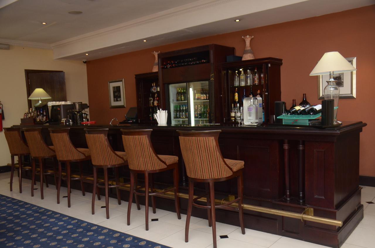 Oakwood Park Hotel Lekki Luaran gambar