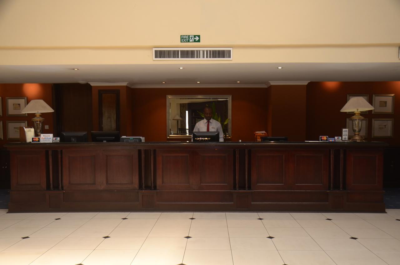 Oakwood Park Hotel Lekki Luaran gambar