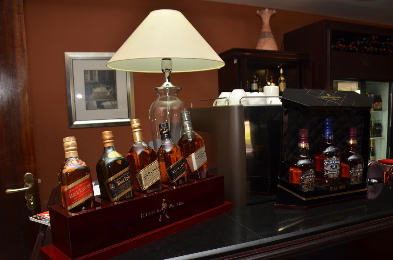 Oakwood Park Hotel Lekki Luaran gambar